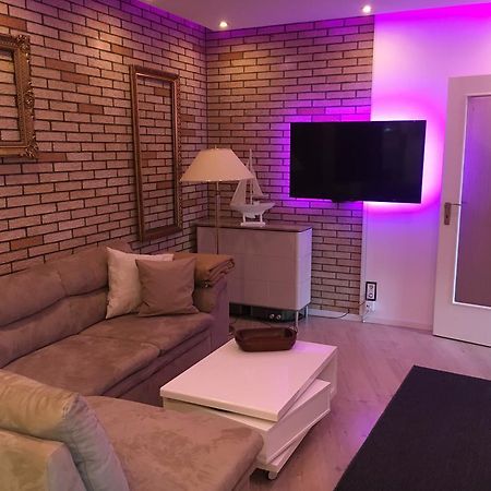 Messe Ferienwohnung Duesseldorf Oberkassel Luaran gambar